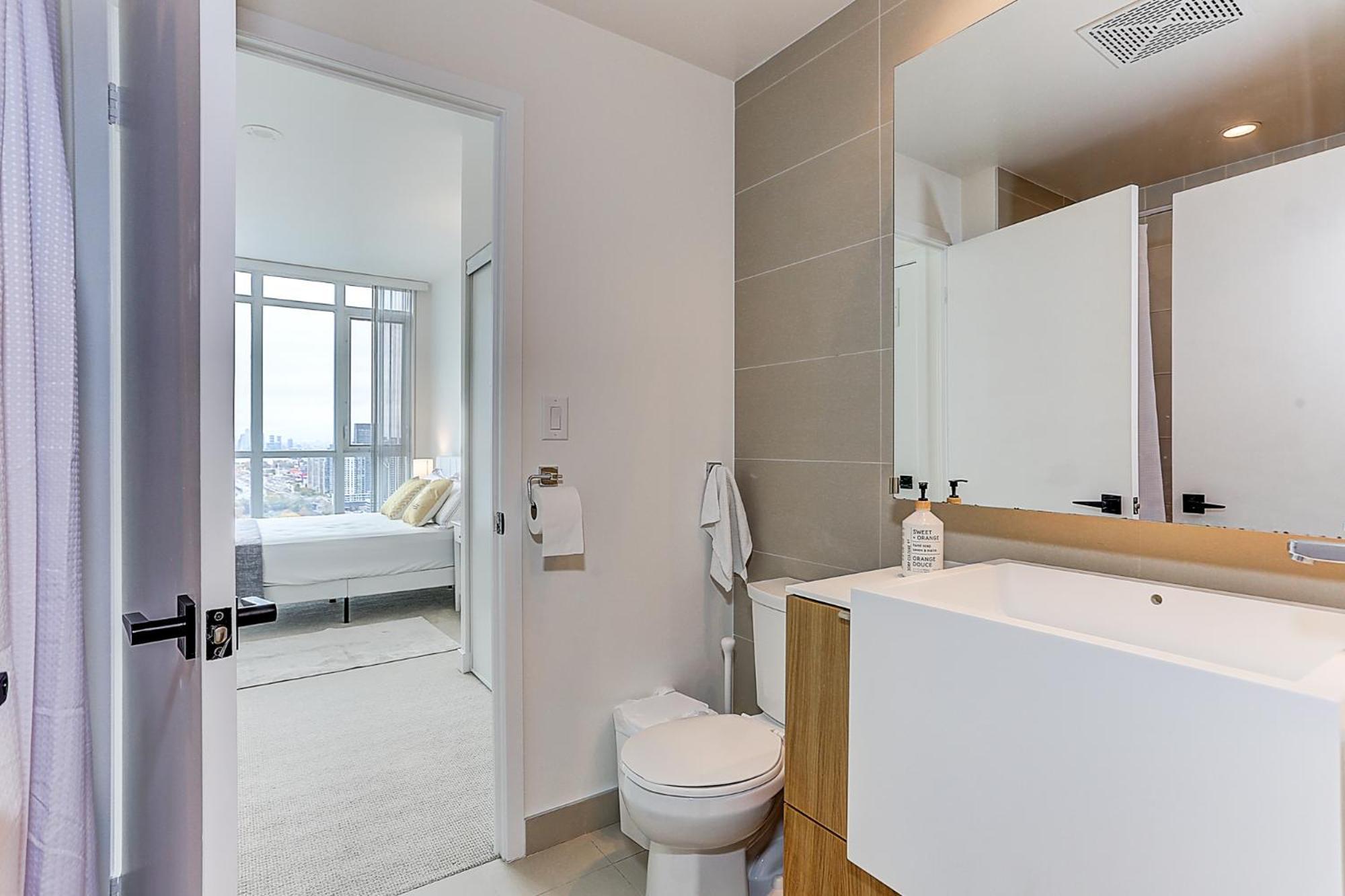 Lakeview Apartments Downtown トロント エクステリア 写真
